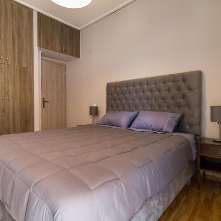 Comfortable And Spacious 2 Bdr Apt Атина Екстериор снимка