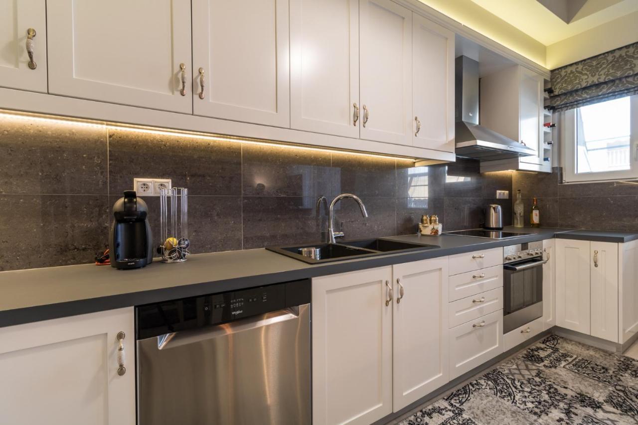 Comfortable And Spacious 2 Bdr Apt Атина Екстериор снимка