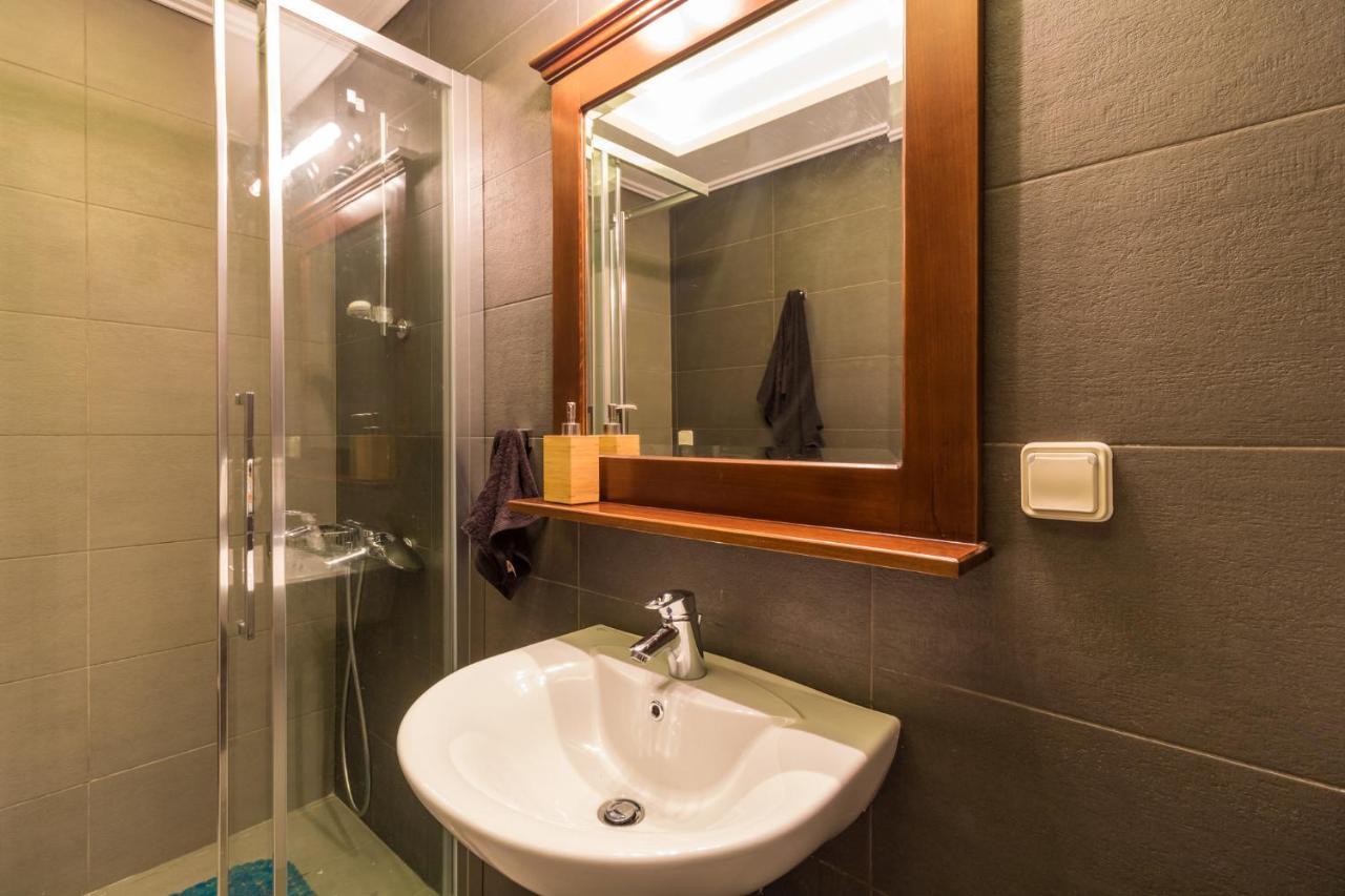 Comfortable And Spacious 2 Bdr Apt Атина Екстериор снимка